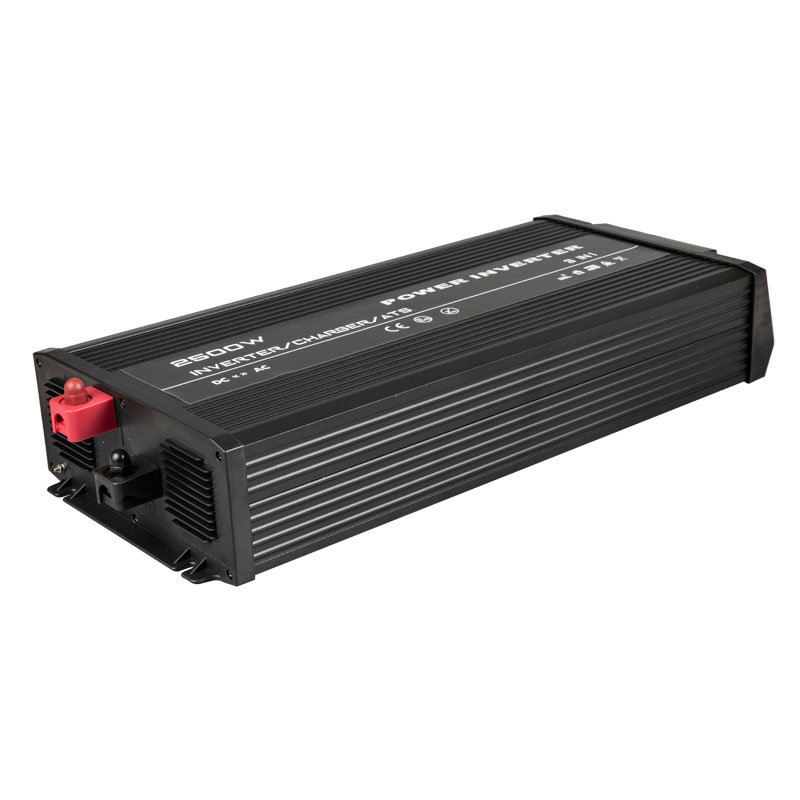 Ny design 2500w inverter med batterilader